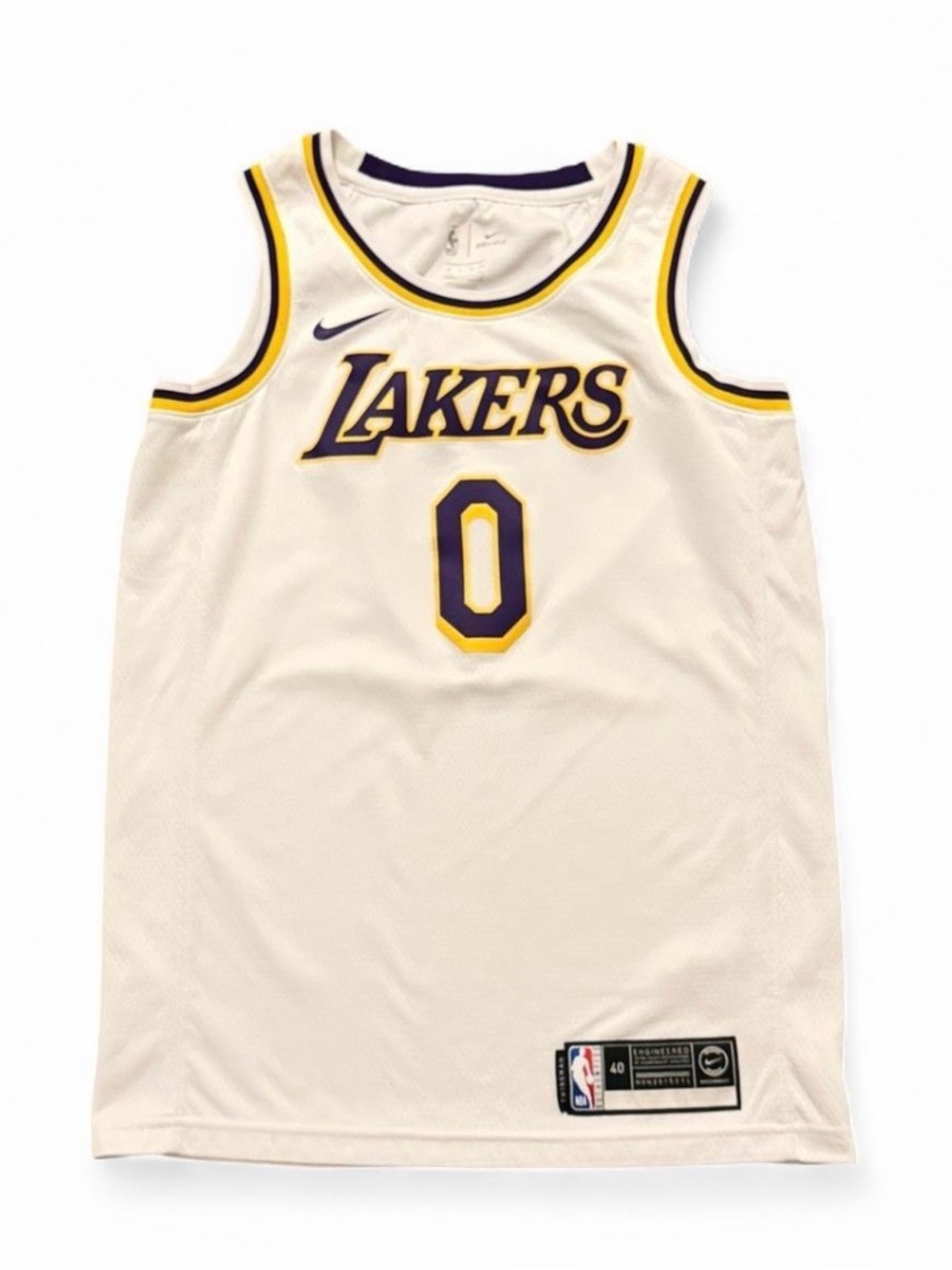 Nike white kyle kuzma Lakers jersey